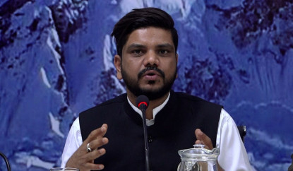 भिजिट भिसामा विदेशिने घरेलु कामदारको तथ्यांक छैनः मन्त्री यादव
