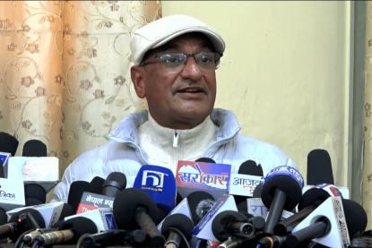 स्थानहद र राहदानी रोक्काबारे जानकारी छैन :  रमेश लेखक