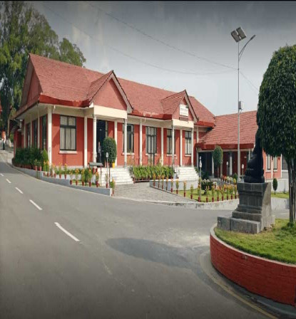 राष्ट्रपतिको कदमबारे छलफल गर्न कानूनविदलाई बालुवाटार बोलाइयो