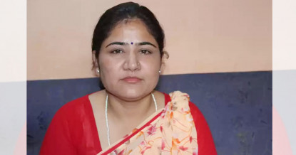 अभद्र व्यवहार गरेकोभन्दै राज्यमन्त्रीविरुद्ध जाहेरी