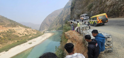 रामेछाप बस दुर्घटना अपडेट : मृतक र घाइतेहरुको पहिचान खुल्यो