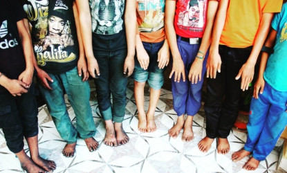भारत पु‌र्याइएका १६ बालकको उद्धार