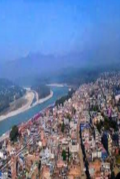चितवन समाचार : खोलाले बगाएका दुई व्यक्तिको उद्धारदेखी १५० घरधुरी विस्थापितसम्म