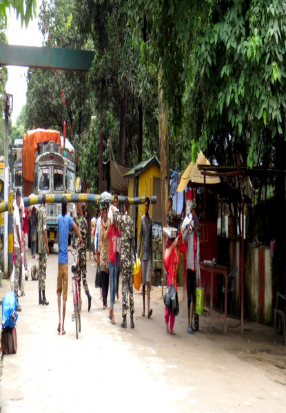 सीमानाकामा यात्रुको आवागमन सहजीकरण गरिँदै