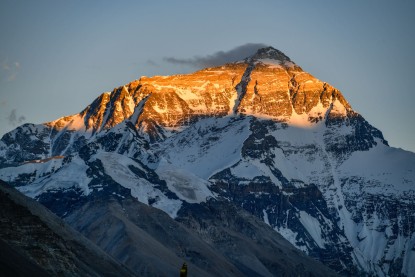 वसन्त ऋतुको सगरमाथा आरोहण सुरु