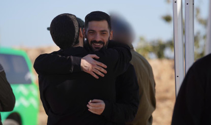 हमासले २० जना जीवित बन्धक रिहा गर्‍यो