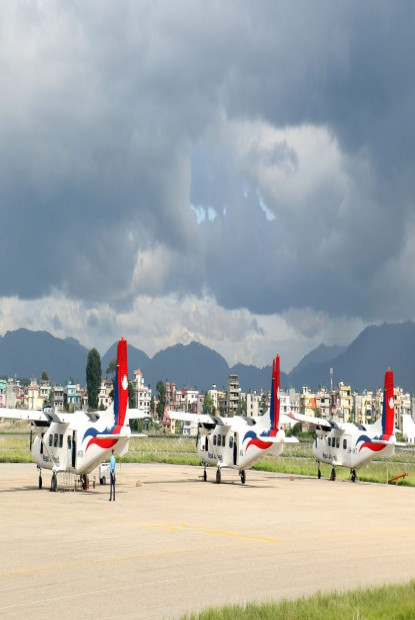 विमानस्थलमा उडानको चापः दैनिक २० वटा उडान तथा अवतरण 