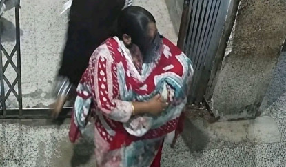 नारायणी अस्पतालबाट चोरी भएको नवजात शिशु फेला