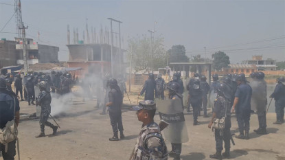 जनकपुरमा झडप, प्रहरीद्धारा अश्रुग्यास प्रहार