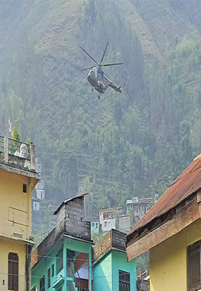 दार्चुलाको छांगरु र तिंकरबाट मतपेटिका ल्याउन हेलिकोप्टर प्रस्थान