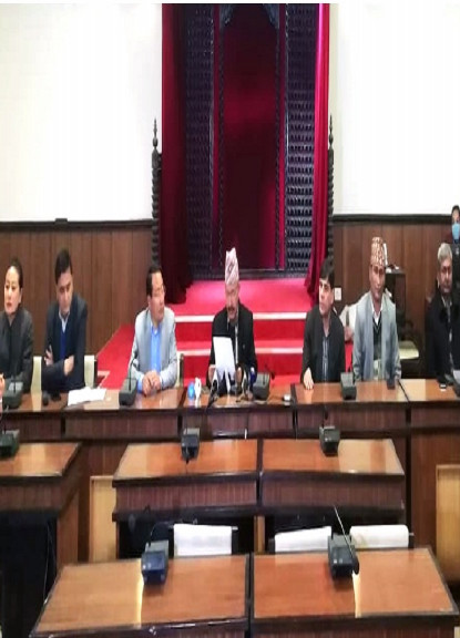 प्रचण्ड र माधवकुमार नेपाल पक्षका ७ मन्त्रीद्वारा सामूहिक राजीनामा