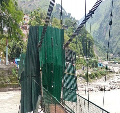 भारतसँग जोडिएका तीन नाका सुचारु