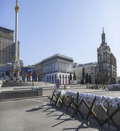 युक्रेन राजधानी किभमा ३५ घण्टा कर्फ्यू