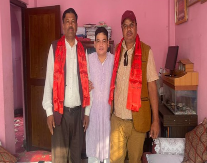 चुनावको मुखमा दल–बदल तिब्र, काँग्रेस उपसभापती एमालेमा प्रवेश