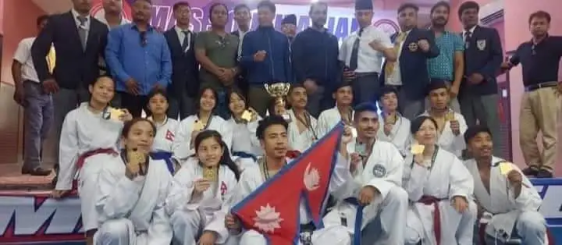 बाह्र स्वर्णसहित नेपाल च्याम्पियन