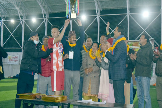 प्रथम चन्द्रागिरि वडास्तरीय फुटसल प्रतियोगिता उपाधि वडा नं १५ लाई