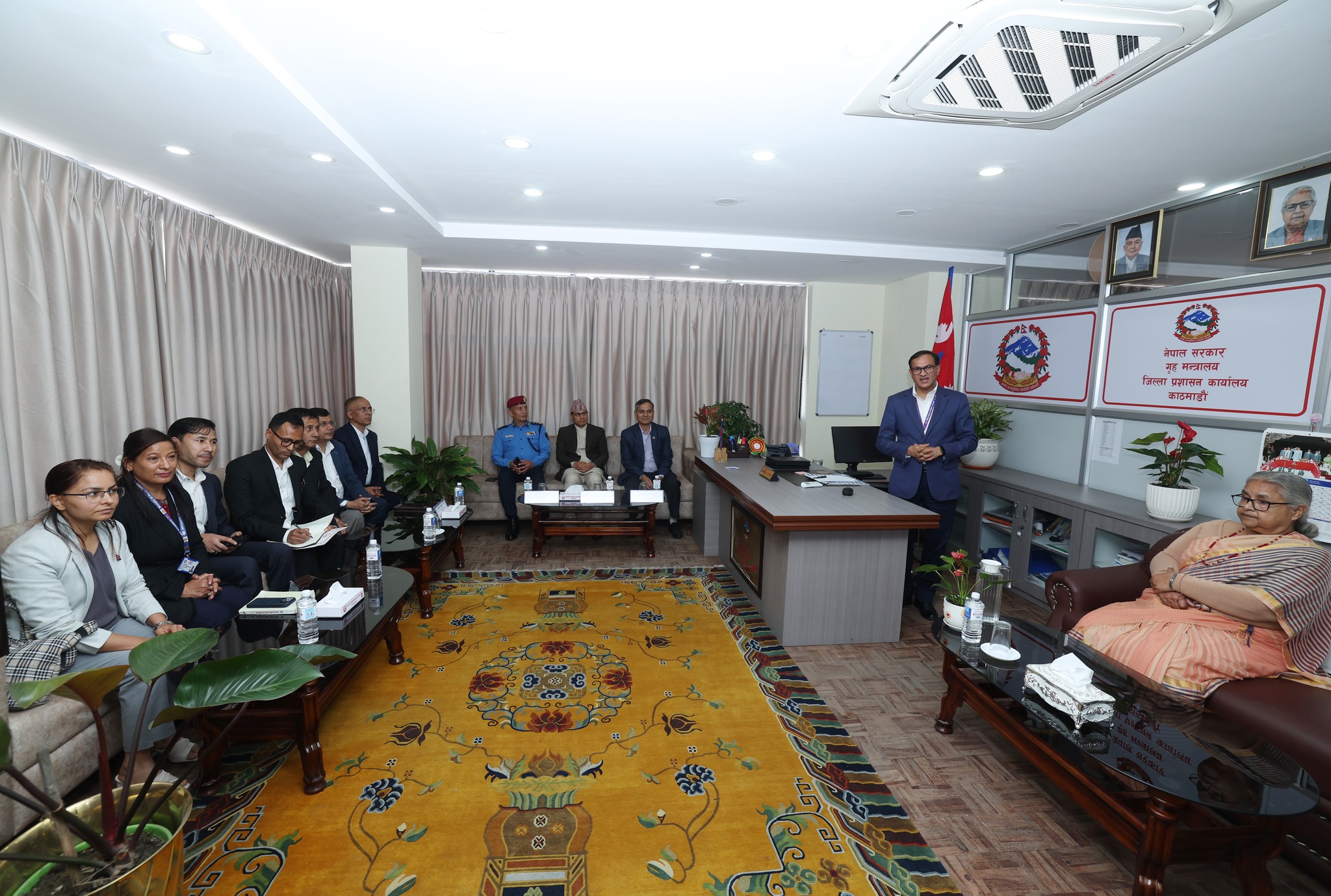 काठमाडौँ प्रशासनमा ‘पब्लिक एनाउन्समेन्ट सिस्टम’ सुरु, अब झ्यालमा झुन्डिनु नपर्ने