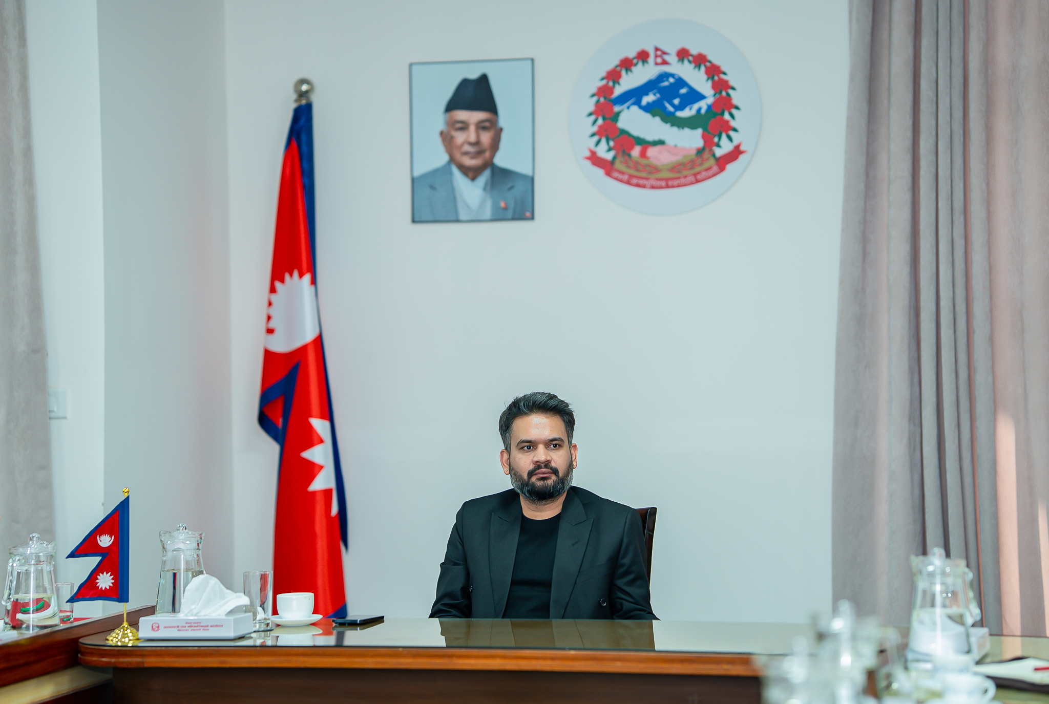 गृह मन्त्रालयको जिम्मेवारी प्रधानमन्त्री बालेनले सम्हाल्ने