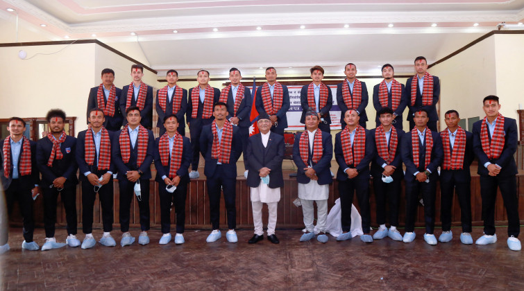 ७ वटा तस्विरमा हेर्नुहाेस बालुवाटारमा विजेता टाेली (फाेटाेफिचर)