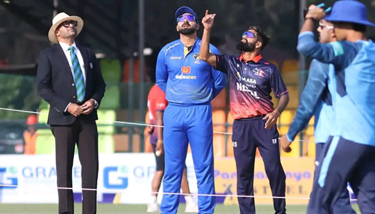 यूएईविरुद्ध टस जितेर पहिले ब्याटिङ गर्दै नेपाल