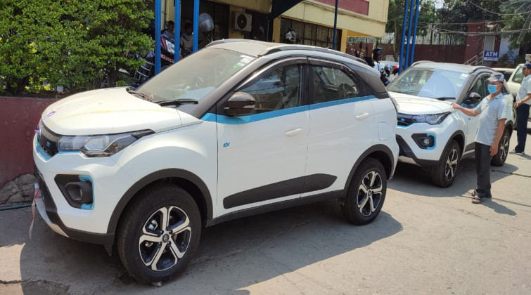 बढ्दै विद्युतीय सवारी, ८ महिनामै भित्रिए १३५७ 