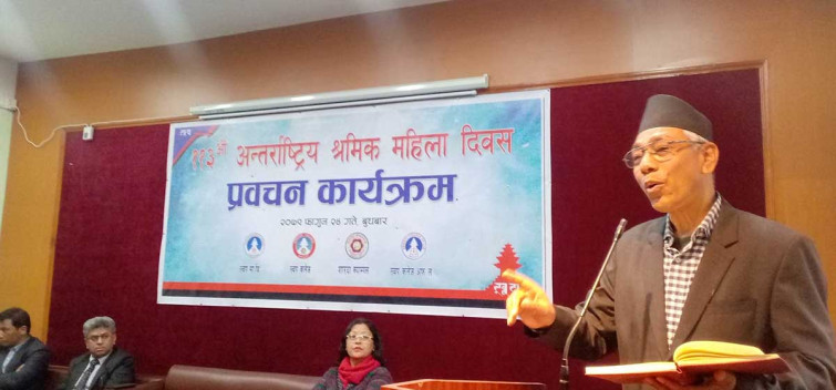 प्रेम सुवाल भन्छन्,‘प्रचण्डलाई कानुन अनुसार जेल हाल्नुपर्छ’