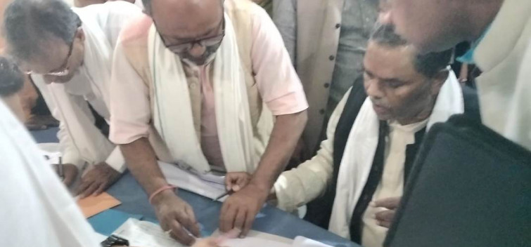 बारा २ मा जसपाका उपेन्द्र यादवको उम्मेदवारी दर्ता