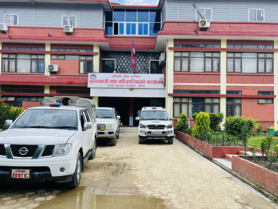 लुम्बिनीमा एमाले नेतृत्वको सरकारबाट बाहिरिन कांग्रेसको आकस्मिक बैठक