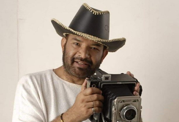 निर्देशक तुलसी घिमिरेलाई मानर्थ नागरिकता  दिन प्रक्रिया सुरु