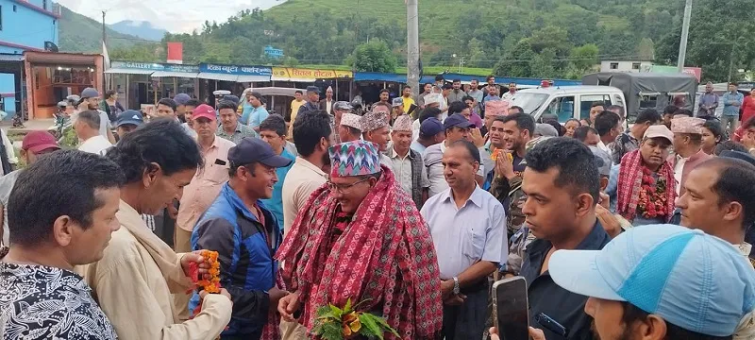 मन्त्री बनेपछि पहिलो पटक कुँवर पुगे गृह जिल्ला