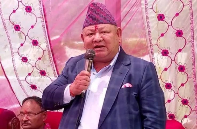 डोटीको दिपायलमा अब जहाज नियमित चल्छ : निवर्तमान मन्त्री आले