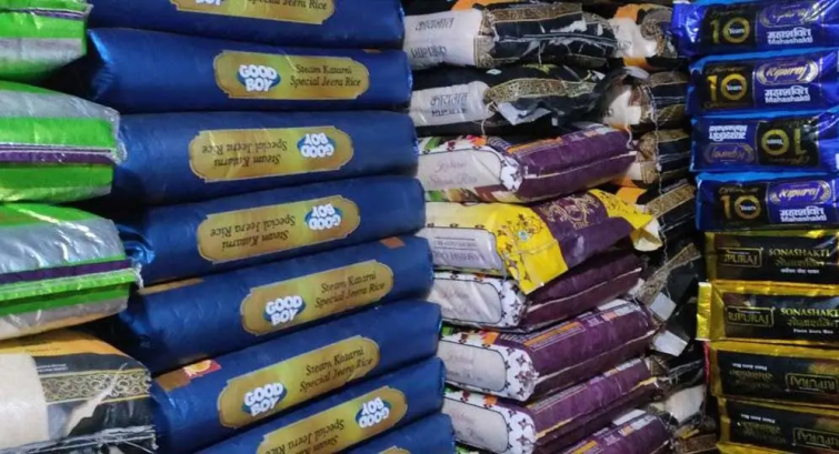 वीरगञ्जको गोदामबाट २१ लाख बढीको सामग्री बरामद