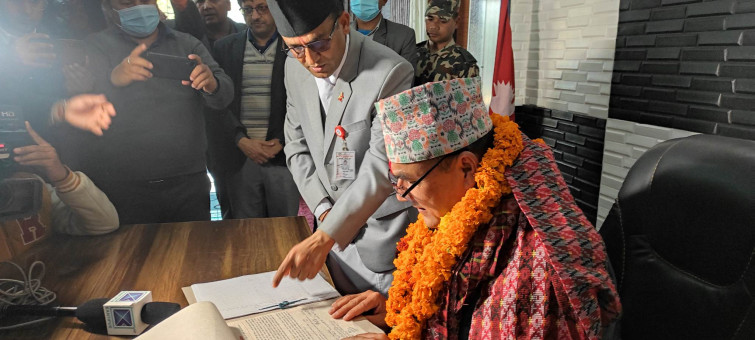सुदूरपश्चिमका मुख्यमन्त्री शाहद्धारा पदभार ग्रहण