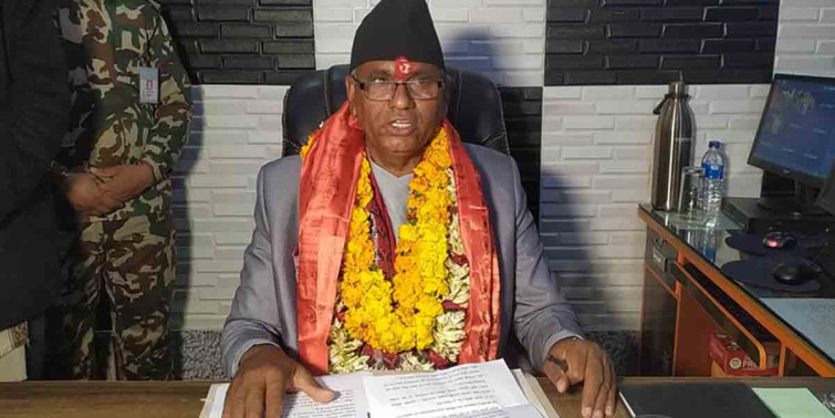 सुदूरपश्चिमका मुख्यमन्त्री रावलको राजिनामा माग