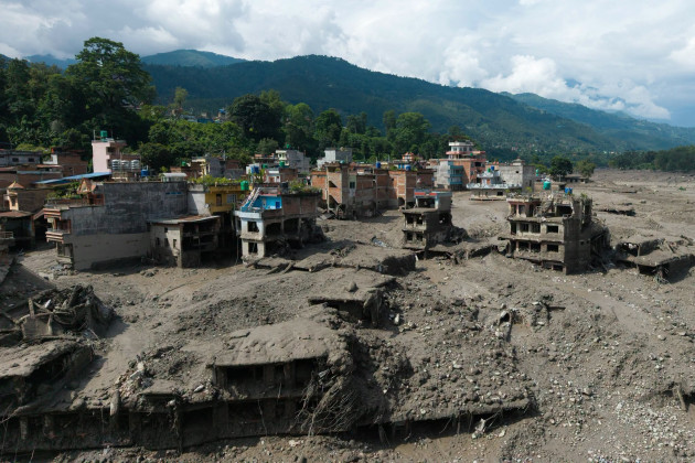 भोटेकोशी बाढीमा मृत्यु हुनेको संख्या १५७ पुग्यो