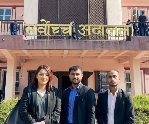 सामुदायिक विद्यालयले नियम विपरित शुल्क लिएको भन्दै सर्वोच्चमा रिट