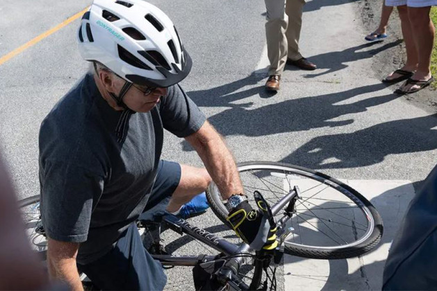 अमेरिकी राष्ट्रपति बाइडेन साइकलबाट लडेपछि...