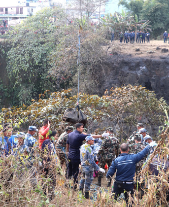 विमान दुर्घटनाः थप एक शव फेला, बेपत्ता ३ जनाको खोजी हुँदै