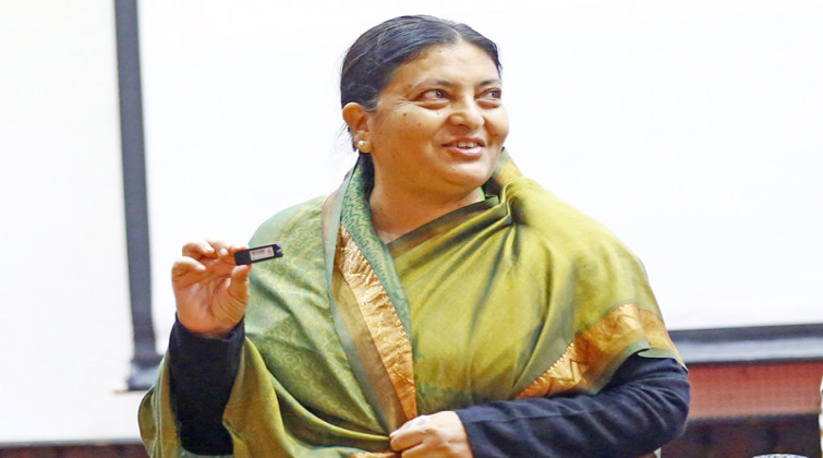 राष्ट्रपतिले कोभिड–१९ नियन्त्रणमा भइरहेको कामबारे जानकारी लिइन