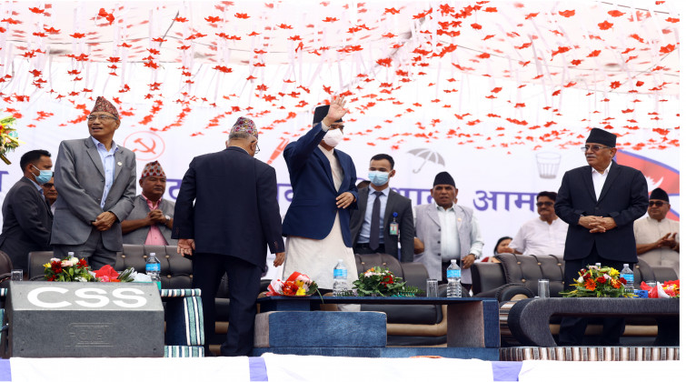 गठबन्धन टुट्न नदिएर भरतपुरमा रेनुलाई जिताउनुस्, नत्र कांग्रेस खत्तम हुन्छः देउवा