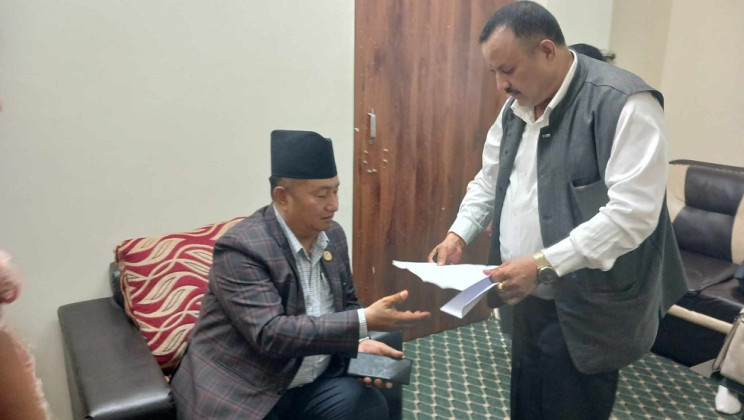 बागमती प्रदेश सरकारका उर्जा मन्त्री खड्काद्वारा राजीनामा