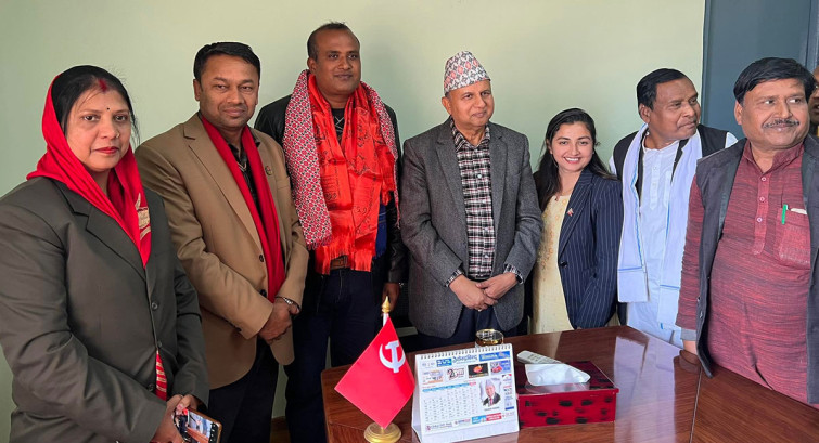 लोकतान्त्रिक युवा संघका केन्द्रीय अध्यक्ष सिंह एमाले प्रवेश