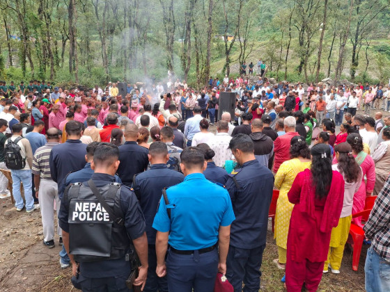 पोखरामा बाढीले बगाएका ७६ पहिचानविहीन शवको व्यवस्थापन