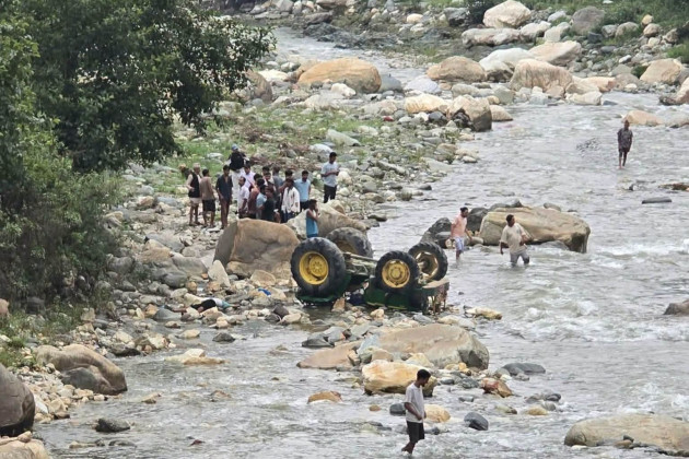 बैतडीको पुर्चौडीमा ट्याक्टर दुर्घटनामा हुँदा चालकको घटनास्थलमै मृत्यु