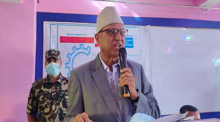 पेट्रोलियम पदार्थको क्षेत्रका समस्या समाधान खोज्छौं : मन्त्री बडू