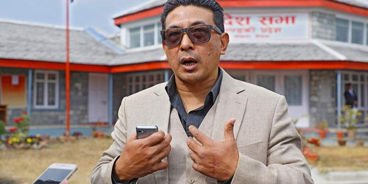 दिपक मनाङे पदमुक्त भएको सूचना नेपाल राजपत्रमा प्रकाशित