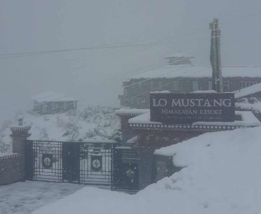 मुस्ताङमा भारी हिमपात (फोटो फिचर)