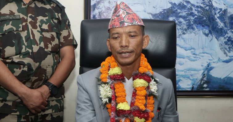 थारू संस्कृति समृद्ध छ  : सहरी विकासमन्त्री चौधरी