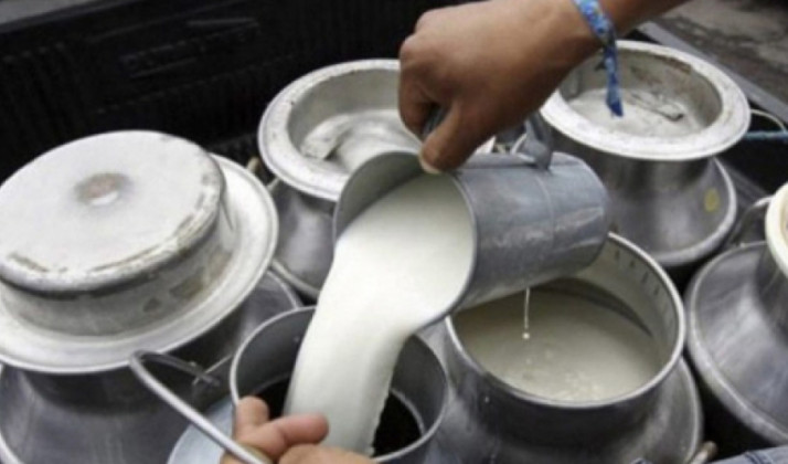 आज विश्व दूध दिवस मनाइँदै