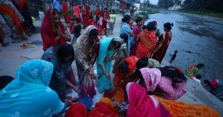 सन्तानको दीर्घायुको कामनामा तराई–मधेसमा जितिया व्रत
